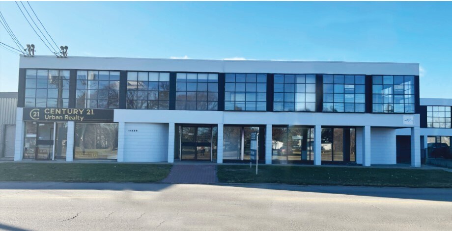 11230 119th St NW, Edmonton, AB à louer Photo de l’immeuble– Image 1 sur 19