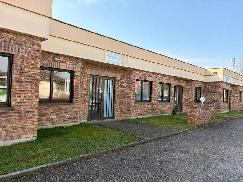 12 Rue Jean Monnet, Eckbolsheim à louer - Photo de l’immeuble – Image 1 sur 12