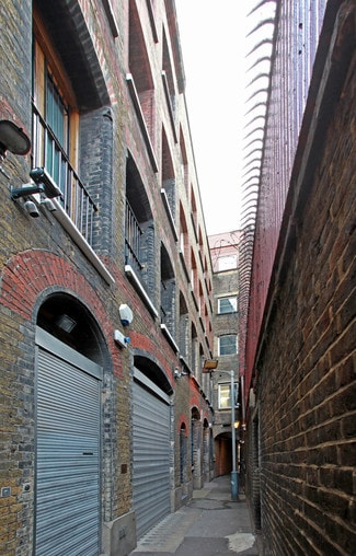 Plus de détails pour Faulkner's Aly, Londres - Bureau, Local commercial à louer