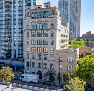Plus de détails pour 2551 N Clark St, Chicago, IL - Bureau à louer