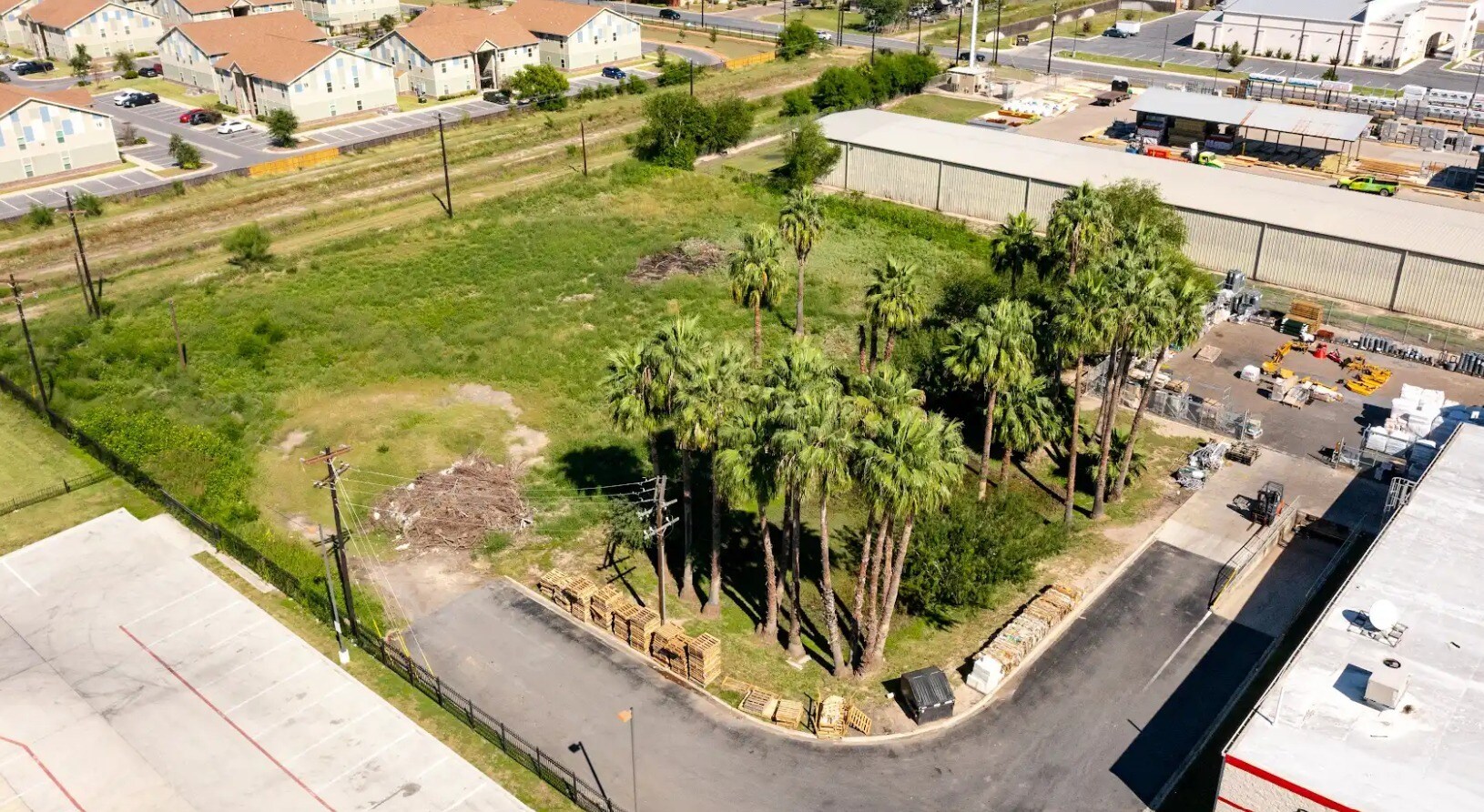 W Expressway 83, Weslaco, TX 78596 Expy, Weslaco, TX à louer Photo de l’immeuble– Image 1 sur 6