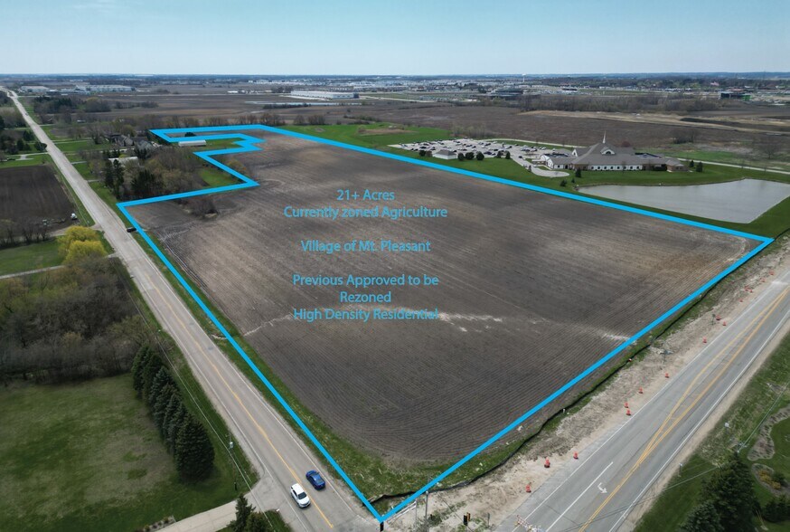 County Hwy V, Mount Pleasant, WI à vendre - Photo principale – Image 1 sur 6