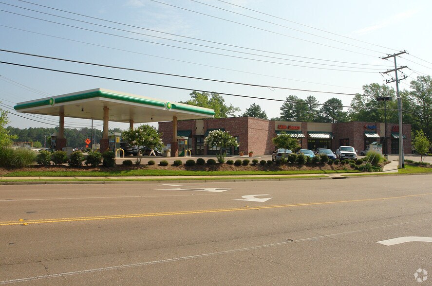 400 Highway 51, Ridgeland, MS à louer - Photo de l’immeuble – Image 1 sur 10