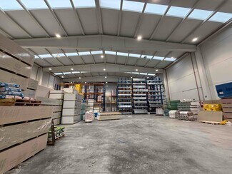 Plus de détails pour Industriel/Logistique à louer