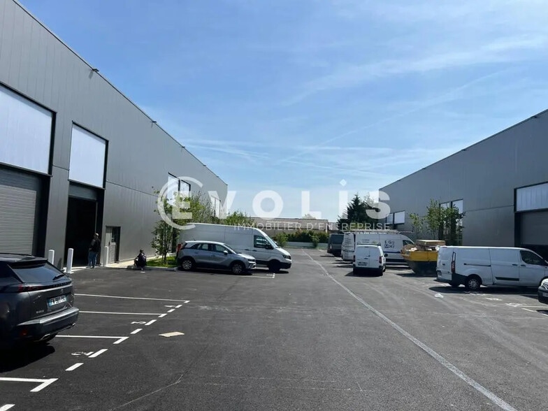 5 Chemin Des Platanes, Saint-Genis-Laval à vendre - Photo de l’immeuble – Image 3 sur 6