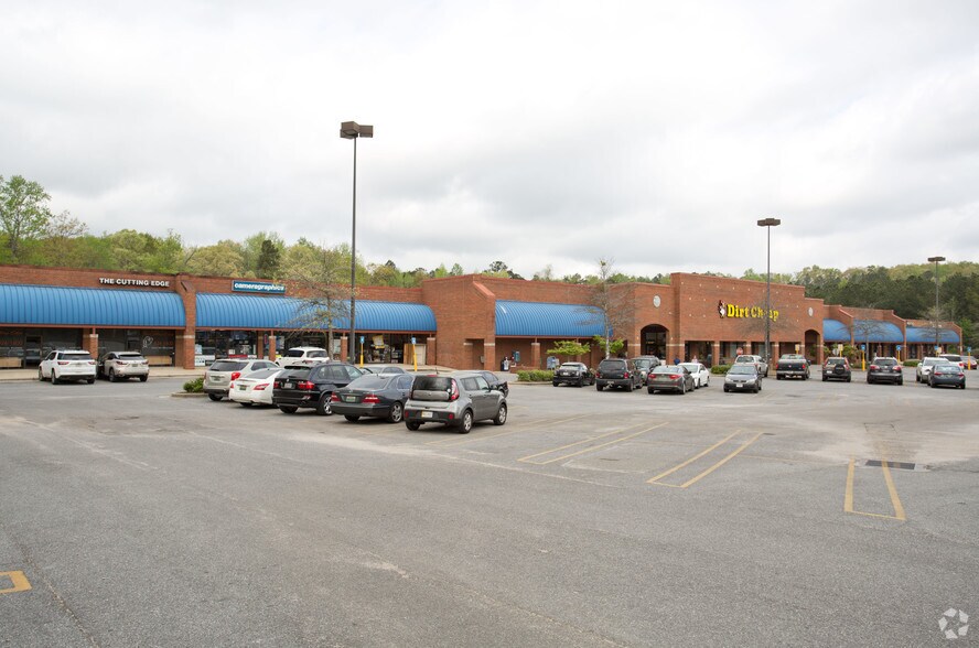 1625 E University Dr, Auburn, AL à louer - Photo principale – Image 1 sur 7