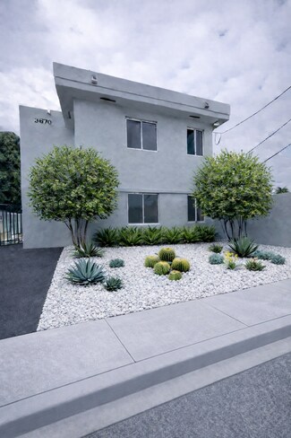 Plus de détails pour 3670 NW 6th St, Miami, FL - Bureau à louer