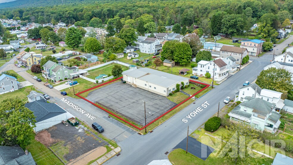 22 S Yohe St, Tower City, PA à vendre - Photo de l’immeuble – Image 2 sur 11