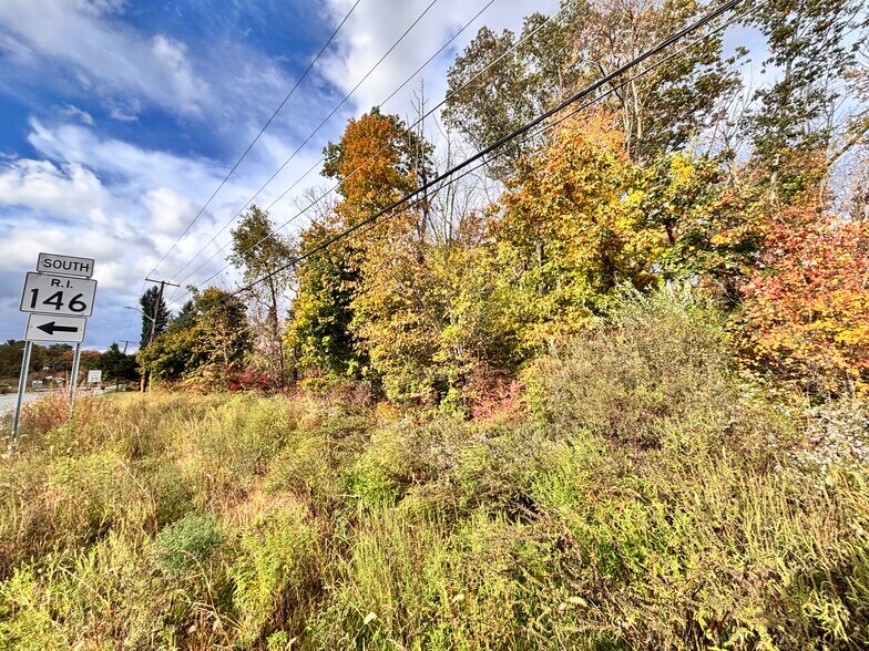 0 Eddie Dowling Highway Hwy, North Smithfield, RI à vendre - Photo de l’immeuble – Image 2 sur 5