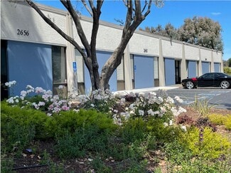 Plus de détails pour 2650-2656 E Bayshore Rd, Palo Alto, CA - Local d'activités, Industriel/Logistique à louer