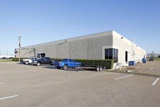 Plus de détails pour 2618 W Pioneer Pky, Grand Prairie, TX - Industriel/Logistique à louer