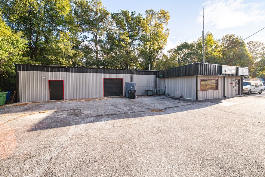 5251 Buena Vista Rd, Columbus, GA à vendre - Photo de l’immeuble – Image 2 sur 33