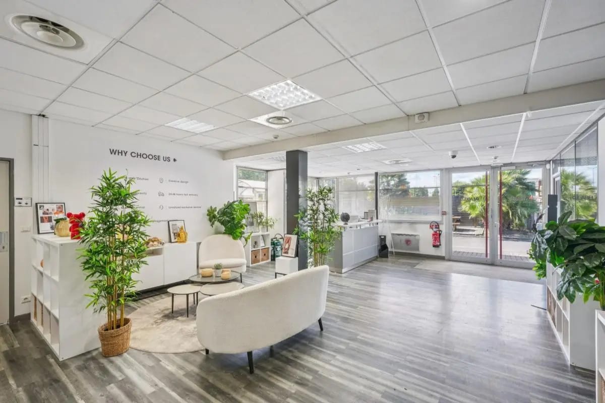 16 Rue Thomas Edison, Gennevilliers à louer Photo de l’immeuble– Image 1 sur 12