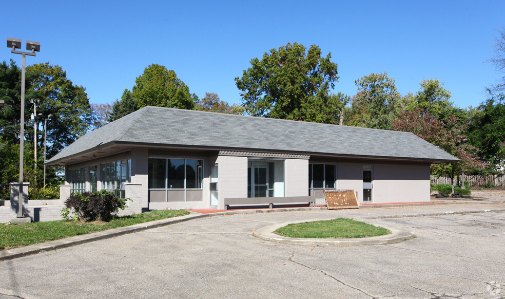 10920 Mill Dam Rd SE, Hebron, OH à louer - Photo de l’immeuble – Image 1 sur 8