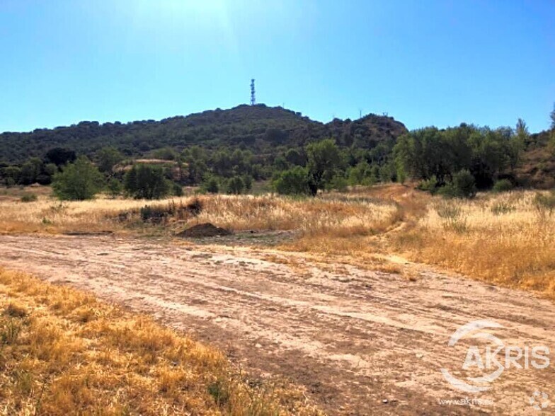 Terrain dans Chiloeches, Guadalajara à vendre - Photo de l’immeuble – Image 3 sur 3