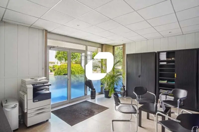 Bureau dans Antony à vendre - Photo de l’immeuble – Image 2 sur 16