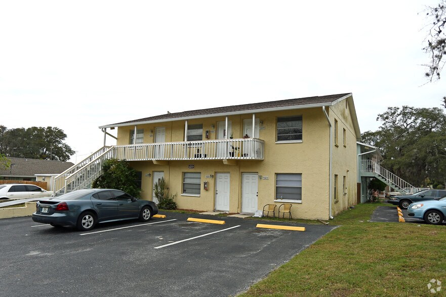 5321 Beach St, New Port Richey, FL à vendre - Photo principale – Image 1 sur 33