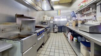 Plus de détails pour 488 E 17th St, Costa Mesa, CA - Local commercial à louer