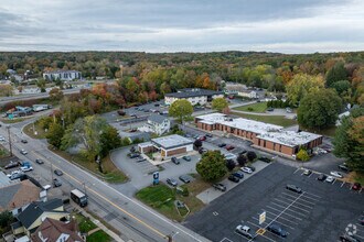 1 Towne Park Plz, Norwich, CT - Vue aérienne vue de carte - Image1