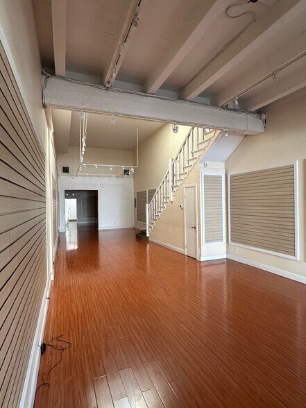 532-536 Ramona St, Palo Alto, CA à louer - Photo de l’immeuble – Image 3 sur 13