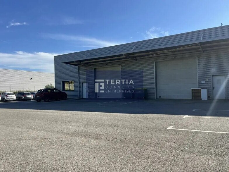 Bureau dans Montpellier à louer - Photo de l’immeuble – Image 2 sur 10