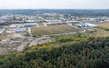 Hesh Cres, Kitchener, ON - Vue aérienne vue de carte - Image1