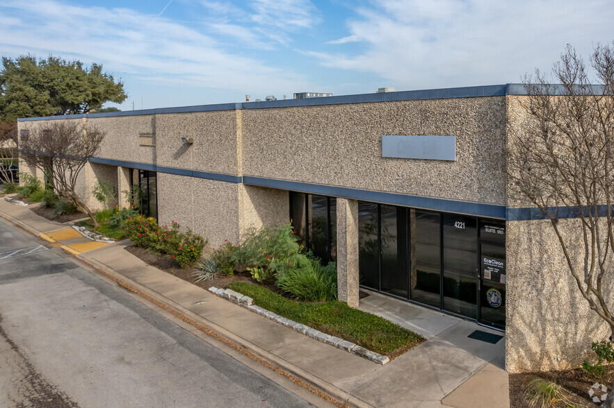 2020-2028 St. Elmo Rd E, Austin, TX à louer - Photo de l’immeuble – Image 1 sur 11