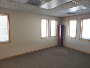 421 21st Ave, Longmont, CO à louer Photo intérieure– Image 2 sur 4