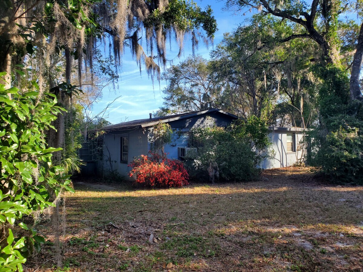 View Photo