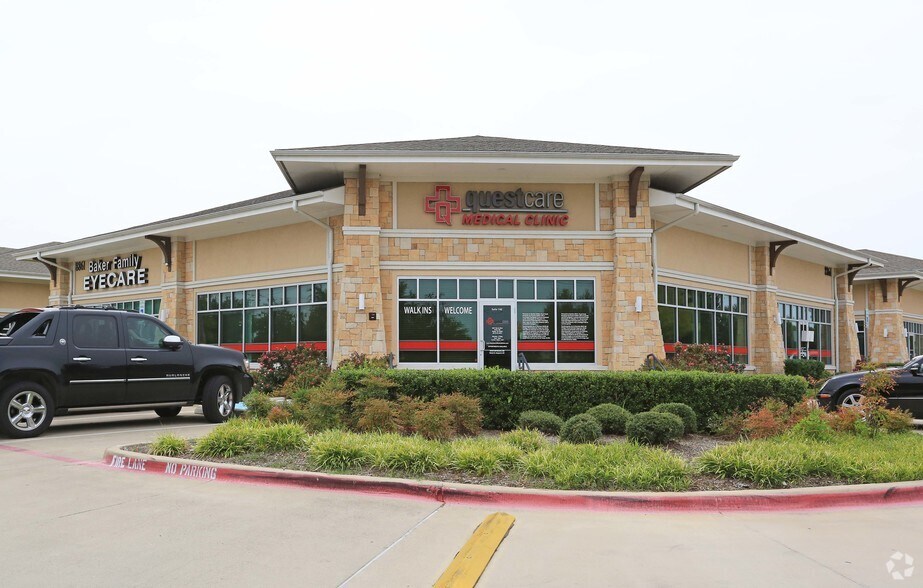 8861 Davis Blvd, Keller, TX à louer - Photo principale – Image 1 sur 7