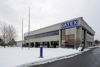 Plus de détails pour 2333 N Sheridan Way, Mississauga, ON - Industriel/Logistique à louer