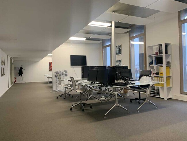 Plus de détails pour Bureau à louer