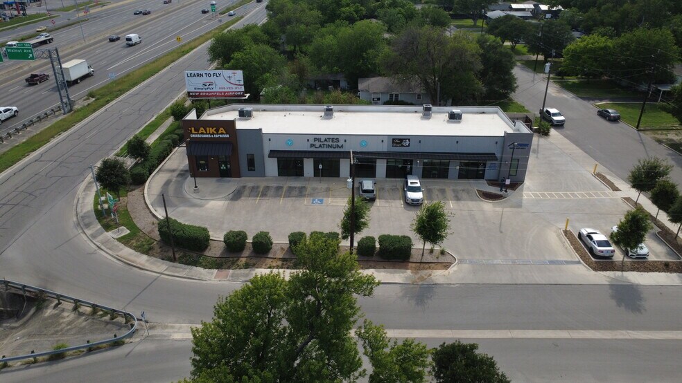 1430 Unicorn Ave, New Braunfels, TX à louer - Photo de l’immeuble – Image 2 sur 11