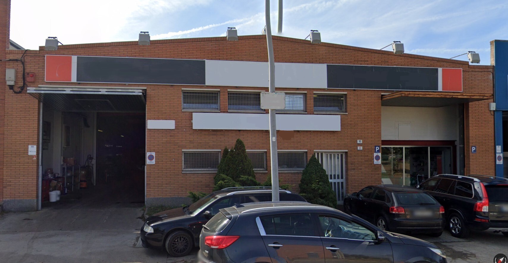 Industriel/Logistique dans Manresa, Barcelona à louer Photo de l’immeuble– Image 1 sur 12