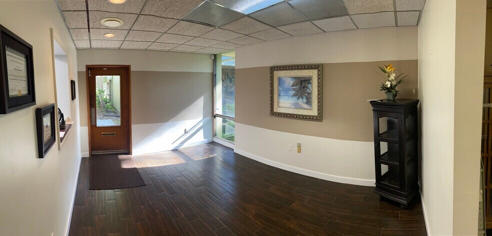 1952 Bayshore Blvd, Dunedin, FL à louer - Photo intérieure – Image 3 sur 18