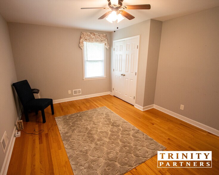 1253 Pine St, Elgin, SC à vendre - Photo de l’immeuble – Image 3 sur 6