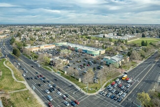 Plus de détails pour 7440 Laguna Blvd, Elk Grove, CA - Local commercial à louer