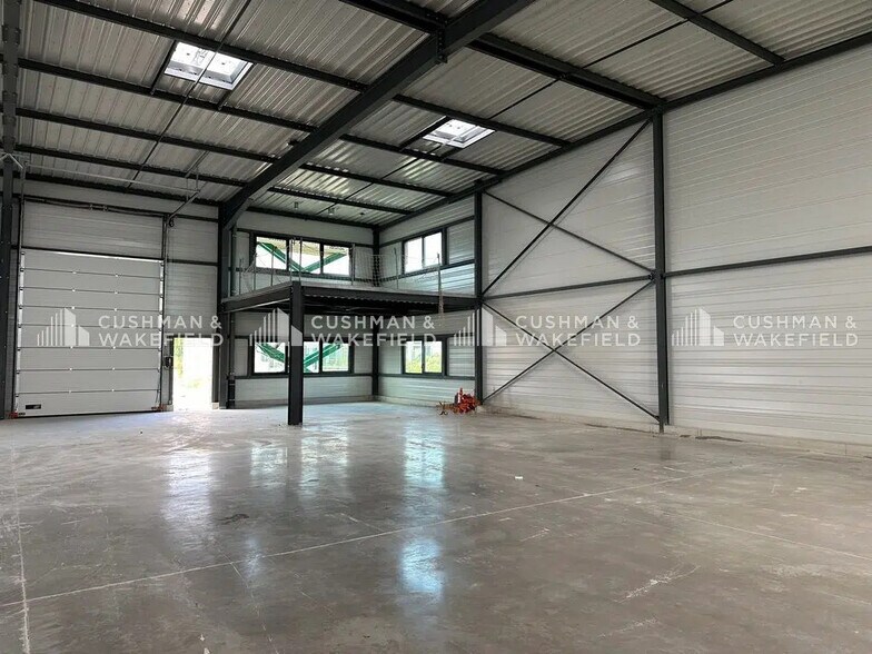 Local d’activités dans Marlenheim à louer - Photo de l’immeuble – Image 1 sur 3