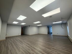 3333 Division St, Saint Cloud, MN à louer Photo intérieure– Image 1 sur 15