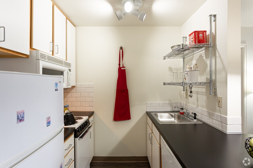 612 Garfield Ave, Kansas City, MO à louer - Photo intérieure – Image 3 sur 34