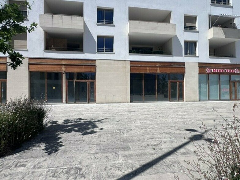 Local commercial dans Villenave D Ornon à louer - Photo de l’immeuble – Image 1 sur 13