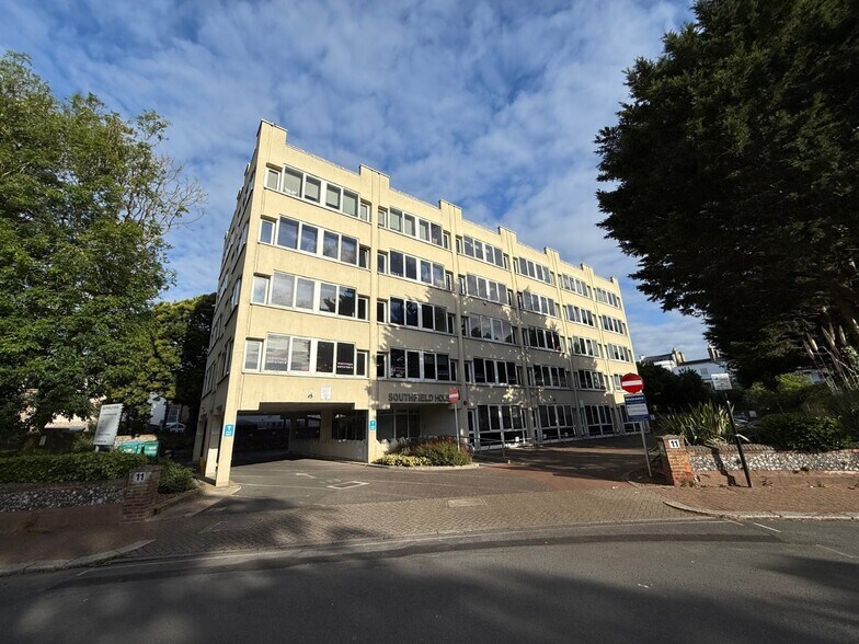 11 Liverpool Gdns, Worthing à louer - Photo de l’immeuble – Image 3 sur 11