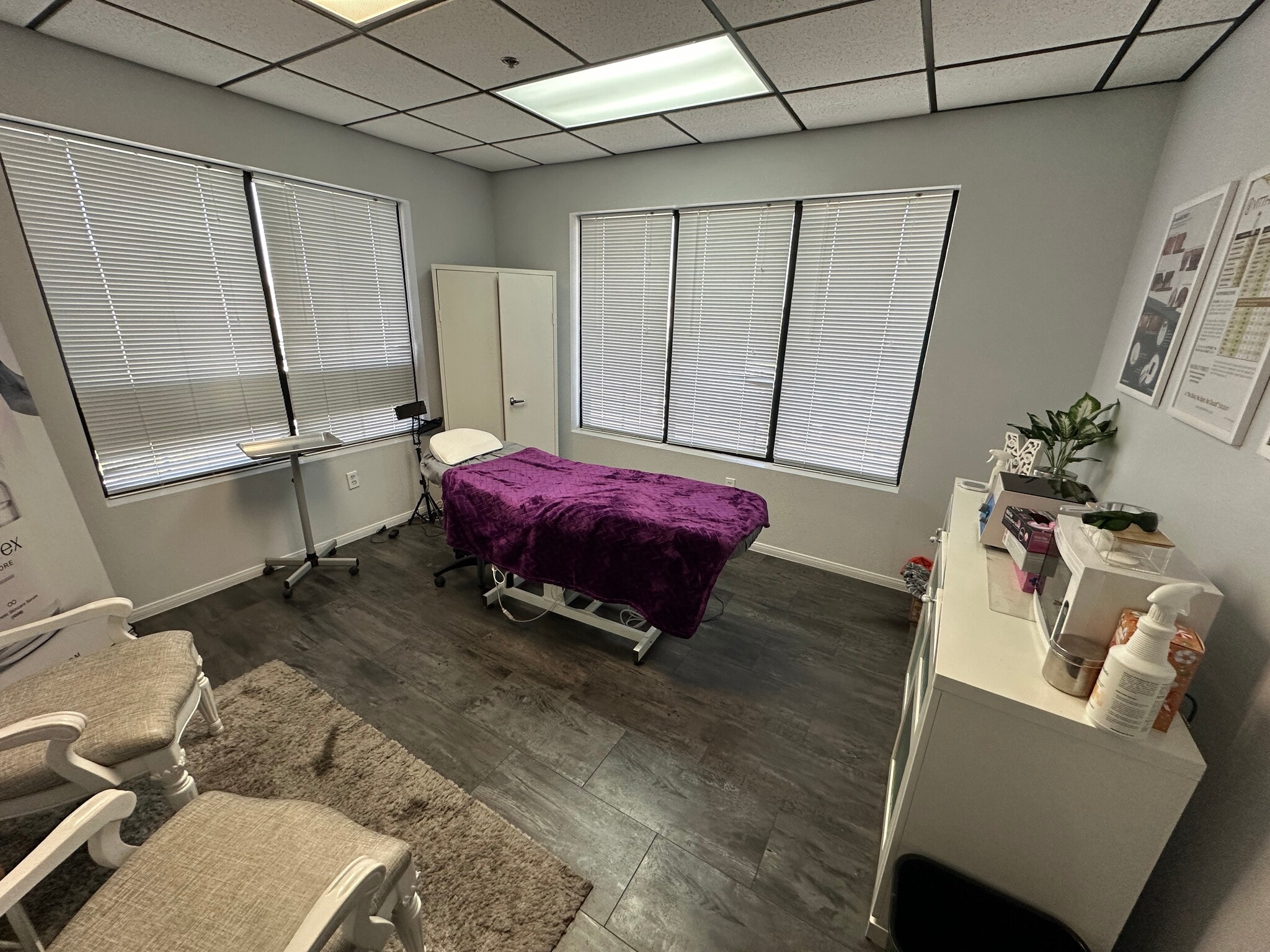 4815 W Russell Rd, Las Vegas, NV à louer Photo intérieure– Image 1 sur 2