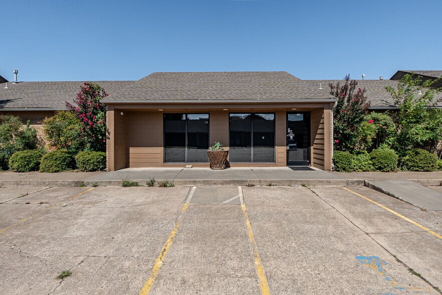 1530 SW 89th St, Oklahoma City, OK à vendre - Photo de l’immeuble – Image 1 sur 31