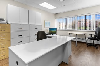 2750 Ch Sainte-Foy, Québec, QC à louer Photo intérieure– Image 2 sur 4