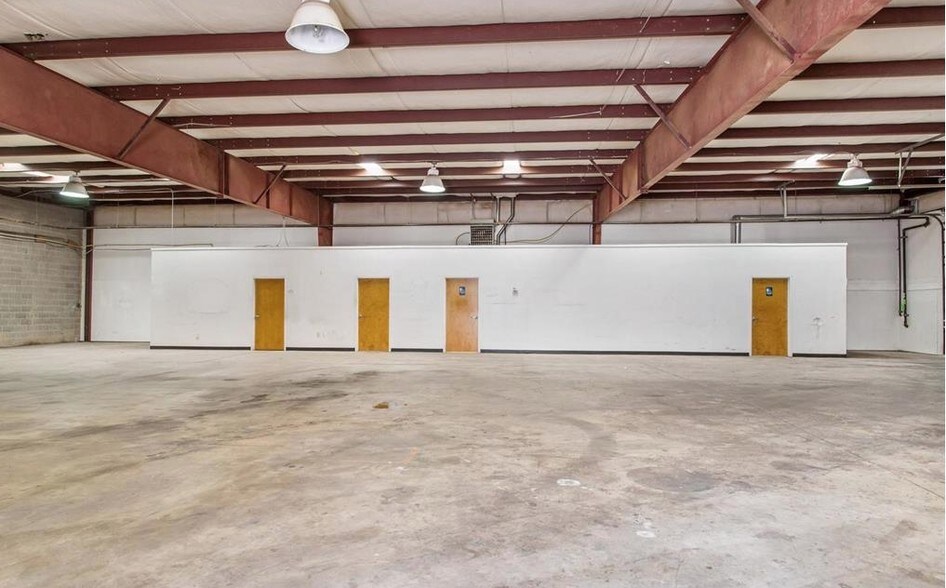 1010 N Chester St, Baltimore, MD à louer - Photo intérieure – Image 3 sur 18