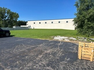 Plus de détails pour 28814 Nagel Ct, Lake Bluff, IL - Terrain à louer