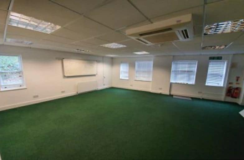 118 High St, Uxbridge à louer - Photo intérieure – Image 2 sur 6