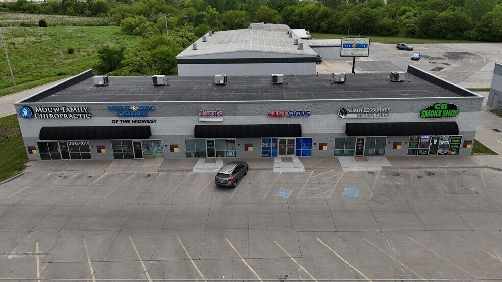 Manawa Power Center portefeuille de 2 biens à vendre sur LoopNet.fr - Photo de l’immeuble – Image 2 sur 4