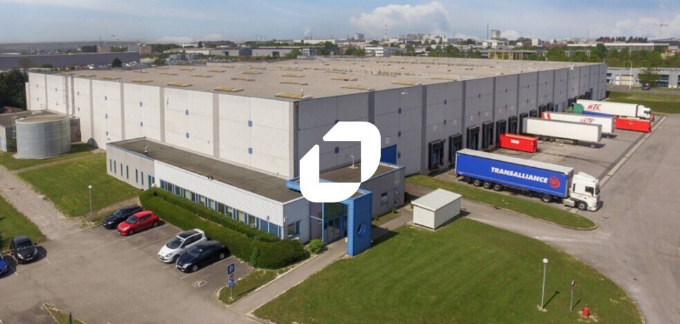 Industriel/Logistique dans Amiens à louer - Photo de l’immeuble – Image 2 sur 8